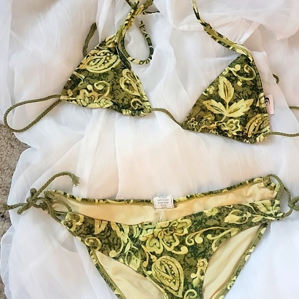 Large/medium Bikini set